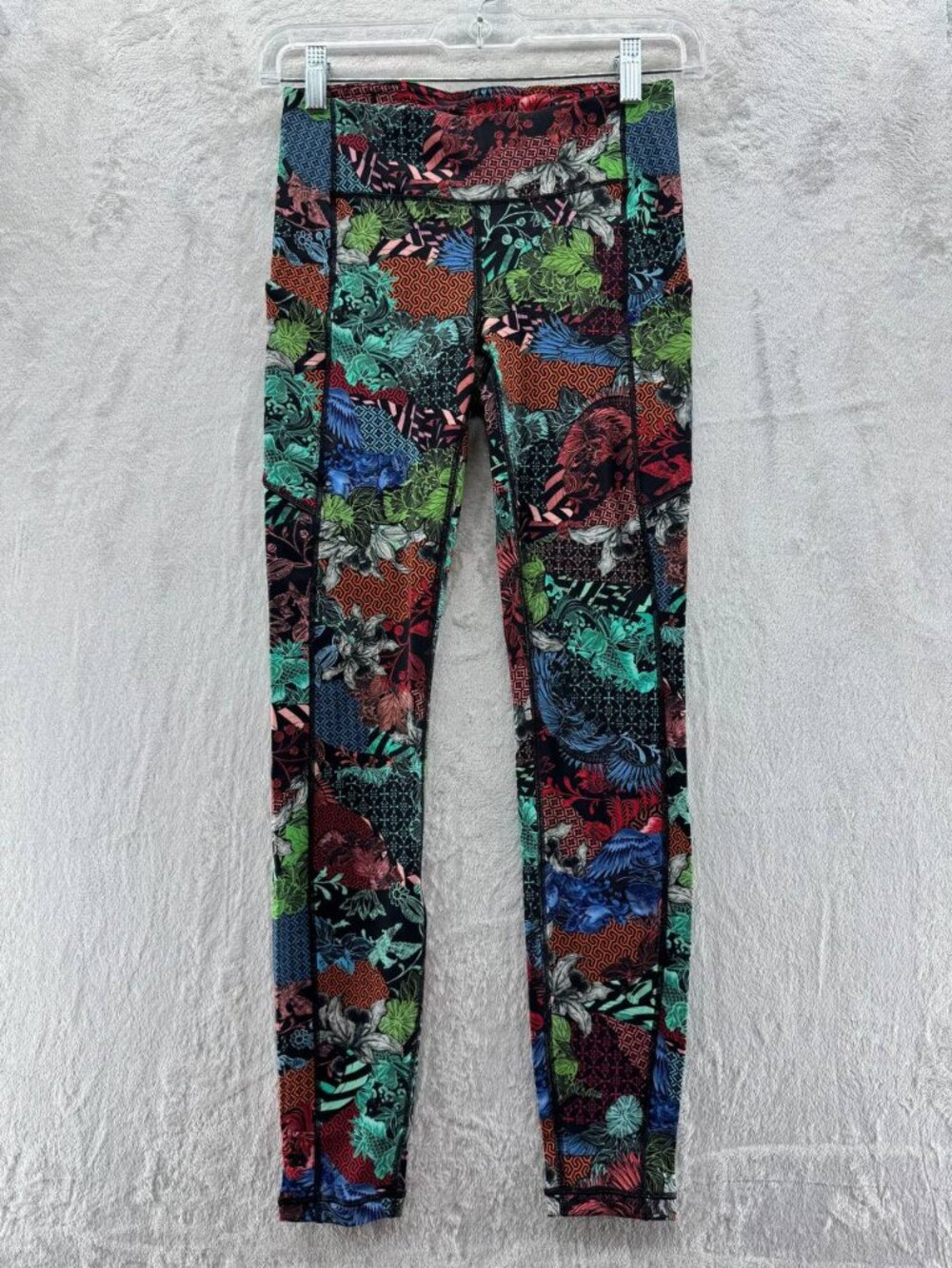 NWOT - Lululemon Speed Up Tight *Full-On Luxtreme 28" Zen Clash Multi | SIZE: 4